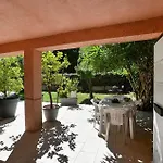 1 Bedroom Awesome In Apartamento